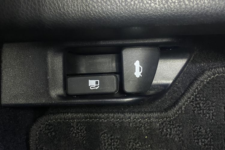 Used Toyota Corolla 2017 Revised Version 1.2T S-CVT GL-i