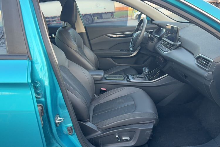 Used Dongfeng Aeolus Yixuan 2020 230T Automatic Advanced Edition
