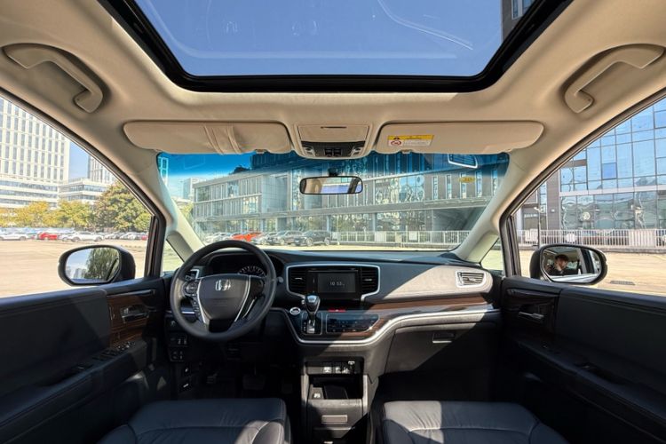 Used Honda Odyssey 2018 2.4L Luxury Edition
