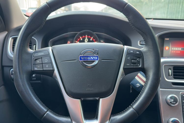 Used Volvo S60 2018 S60L T4 Zhiyuan Edition
