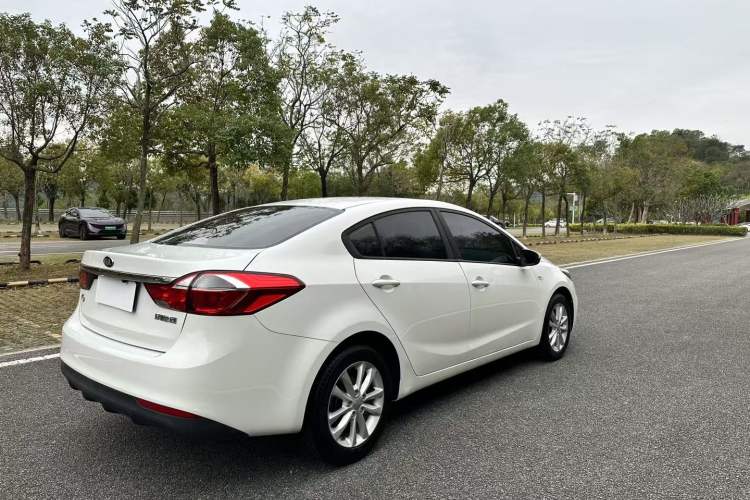 Used Kia K3 2016 1.6L Automatic with Sunroof
