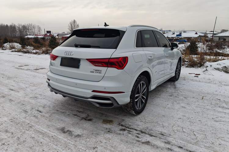 Used Audi Q3 2020 35 TFSI Ambition Dynamic Edition
