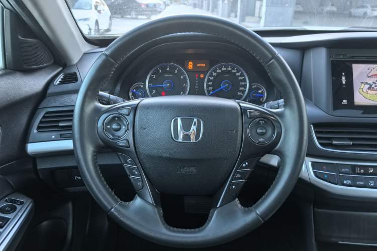 Used Honda Crosstour 2014 2.4L Luxury Edition
