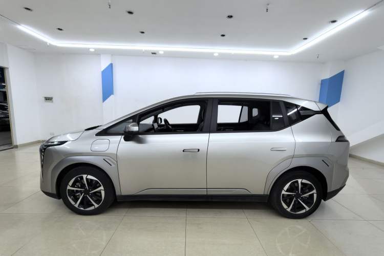 Used AION Y 2023 Younger Star Edition
