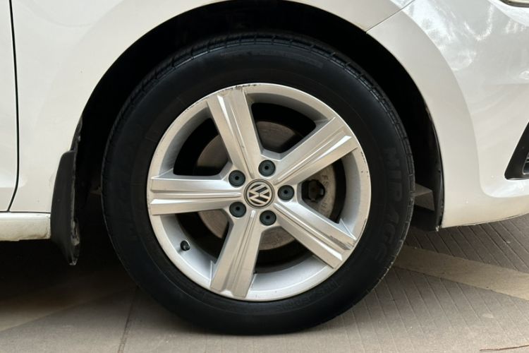 Used Volkswagen Santana 2015 Haval H6 1.6L Automatic Luxury Model