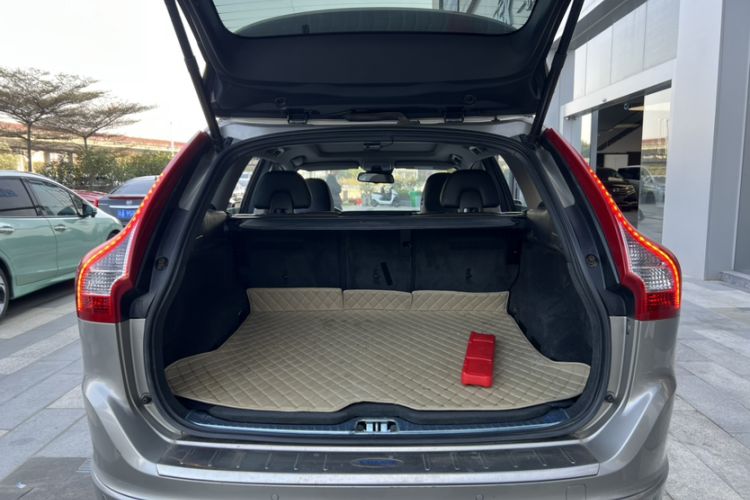 Used Volvo XC60 2016 T5 Smart Version
