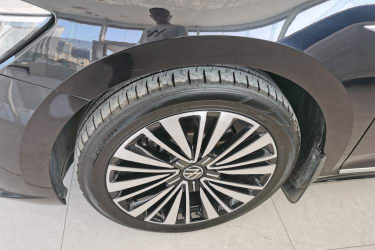 Used Volkswagen Passat 2021 330TSI Luxury Edition
