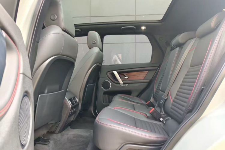 Used Land Rover Discovery Sport 2020 249 PS R-Dynamic Performance Tech Edition 7 Seats
