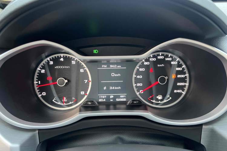 Used Geely Auto Emgrand X7 Sport 2016 1.8TD Automatic ZhiShang Model
