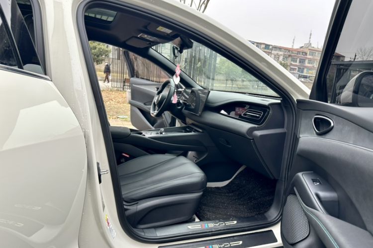 Used BYD Seal 06 New Energy 2024 DM-i 120KM Prestige Model
