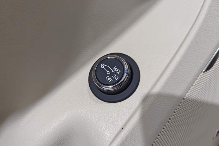 Used Buick Enclave 2022 652T 4x4 Avenir 6-Seater
