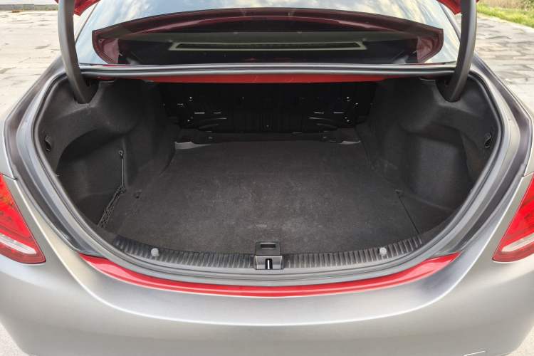 Used Mercedes-Benz C-Class 2016 C 200 L Sport Edition
