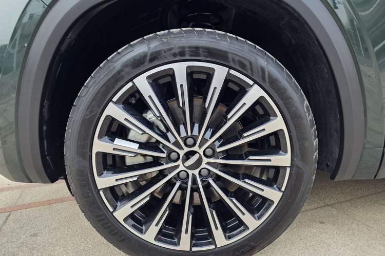 Used Geely Auto Monjaro L 2025 Dongfang Yao 2.0TD Automatic All-Wheel-Drive Wangyue Edition