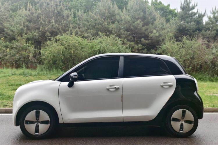 Used ORA Black Cat 2022 301km Base Version Ternary Lithium
