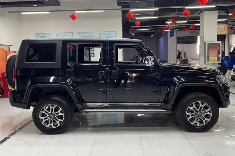 Used Beijing Auto BJ40 2019 Updated Version 2.0T Automatic All-Wheel Drive Urban Hunter Edition Premium China V Emission Standard