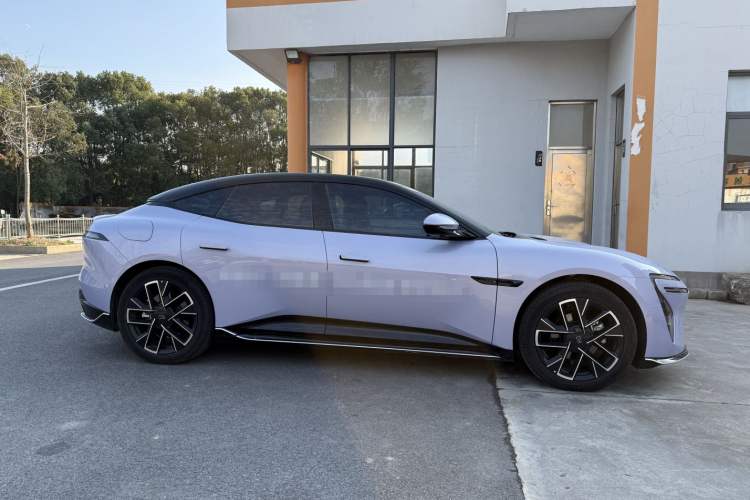 Used  06 2025 Pro Range-Extended Edition