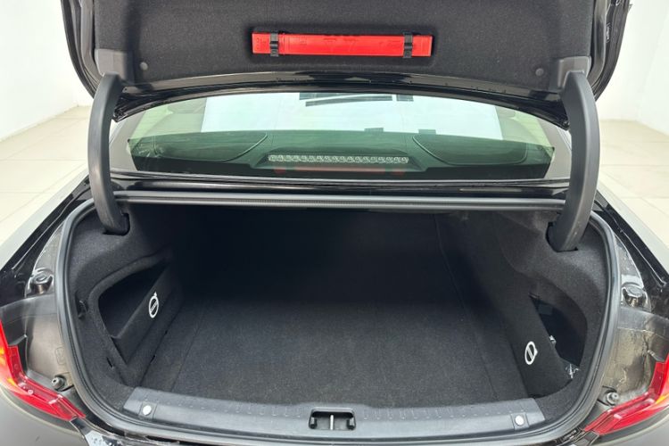 Used Volvo S90 2020 T5 Zhiyi Luxury Edition
