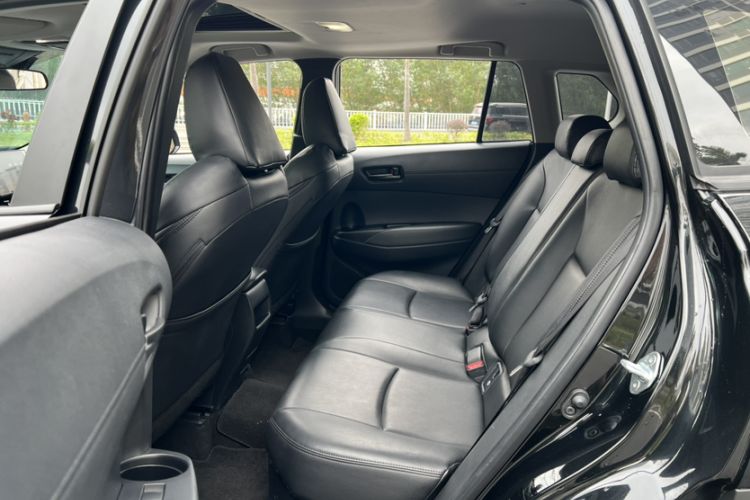 Used Toyota FRONTLANDER 2024 2.0L Smart Electric Hybrid Dual-Engine Leading Edition