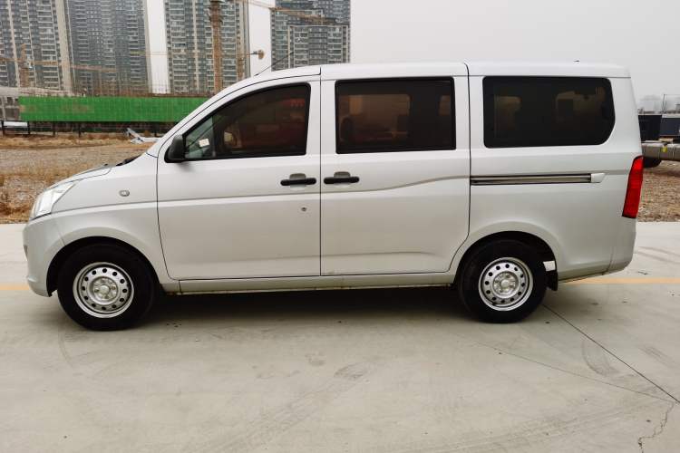 Used Wuling Rongguang V 2015 1.2L Practical Model
