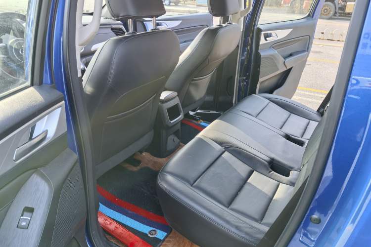 Used Great Wall Poer 2021 2.0T Commercial Version Automatic Diesel 4x4 Elite Long-Box GW4D20M
