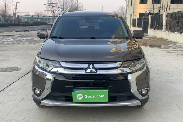 Used Mitsubishi Outlander 2018 2.4L 4x4 Elite Edition 5 Seats