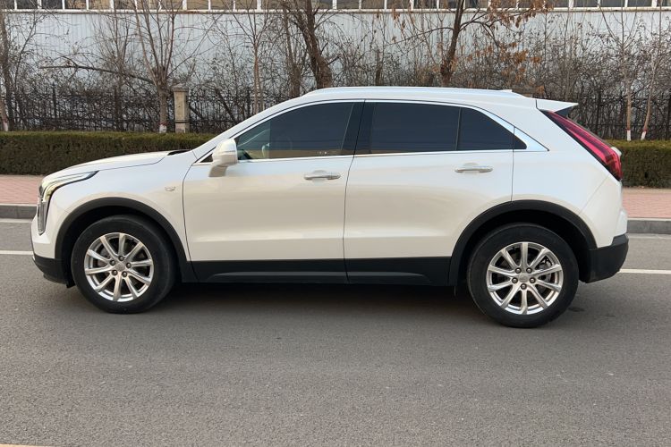 Used Cadillac XT4 2022 28T Two-Wheel Drive Fashion Edition