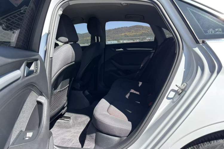 Used Audi A3 2019 Limousine 35 TFSI Ambition China V