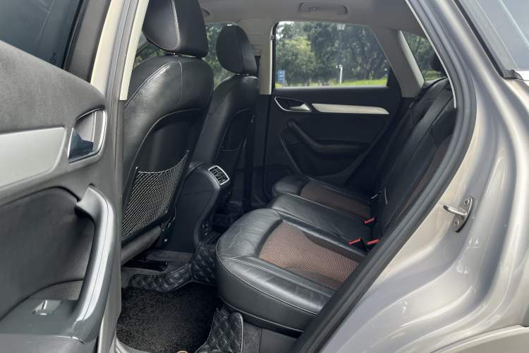 Used Audi Q3 2018 30th Anniversary Edition 30 TFSI Fashion Model
