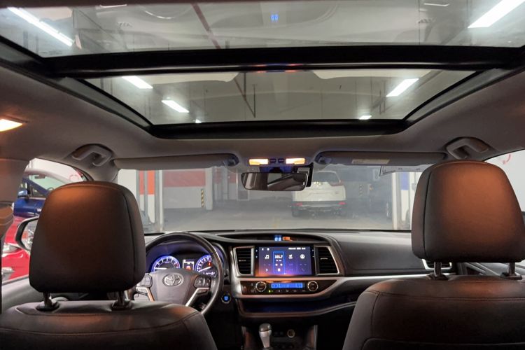 Used Toyota Highlander 2018 2.0T Four-Wheel Drive Ultimate Edition 7-Seater Emission Standard China V
