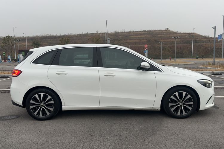 Used Mercedes-Benz B-Class 2021 B 200 Sport Edition
