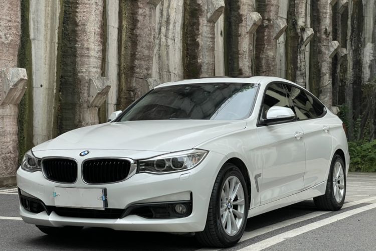 Used BMW 3 Series GT 2013 320i Leading Model
