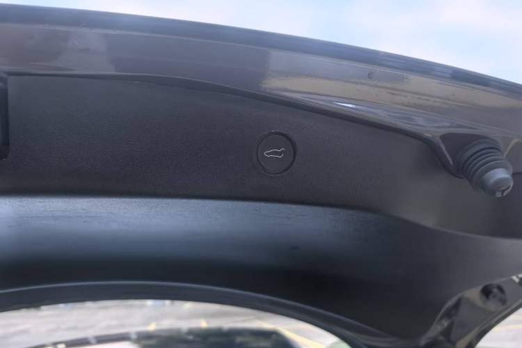 Used Tesla Model 3 2021 Standard Range Rear-Drive Upgraded Version
