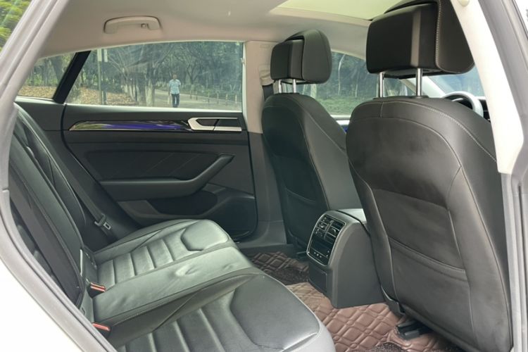 Used Volkswagen FAW-Volkswagen CC 2024 380TSI Striking Edition
