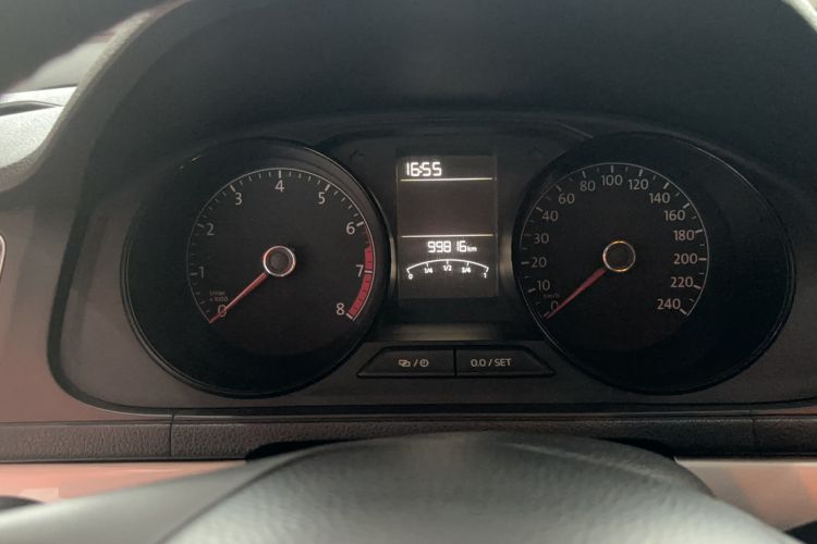 Used Volkswagen Lavida 2017 1.6L Manual Fashion Edition
