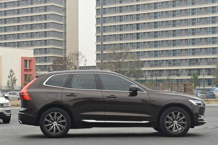 Used Volvo XC60 2021 T5 4x4 Smart Luxury Edition