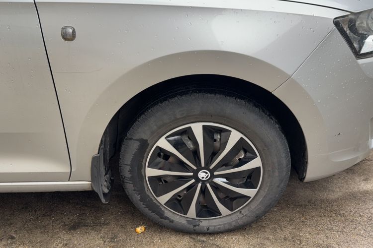 TDK.VehicleDetails.img