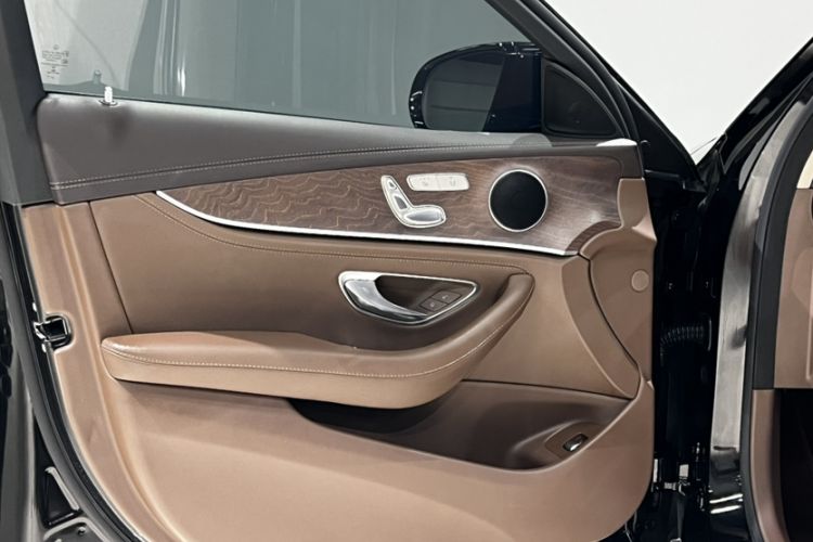 Used Mercedes-Benz E-Class 2021 E 260 L 4MATIC
