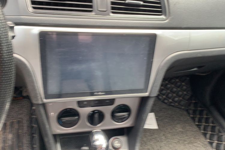 Used Volkswagen Lavida 2013 Revised Classic 1.6L Automatic Fashion Edition
