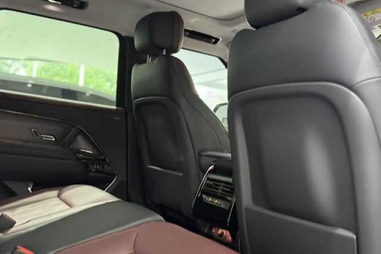 Used Land Rover Range Rover Sport 2023 400PS Dynamic SE
