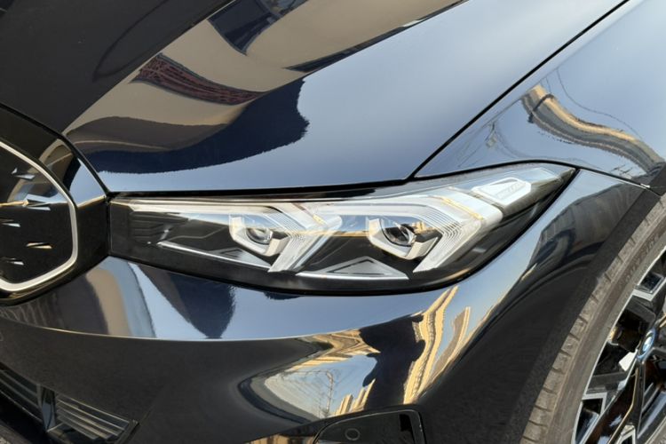 Used BMW i3 2023 eDrive 40 L Midnight Edition
