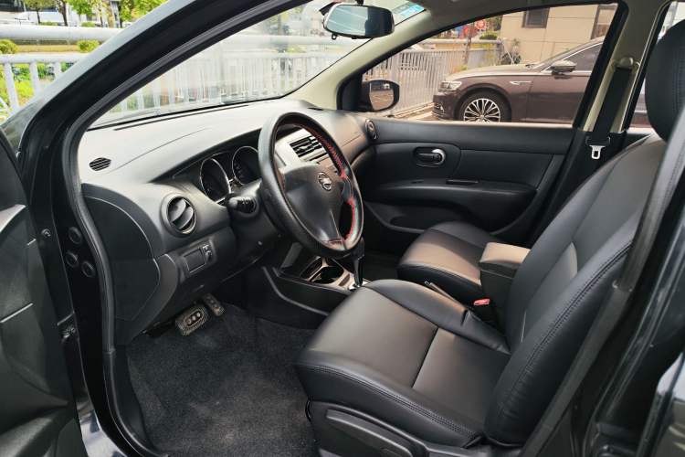 Used Nissan Livina 2013 1.6XE CVT Comfort Edition
