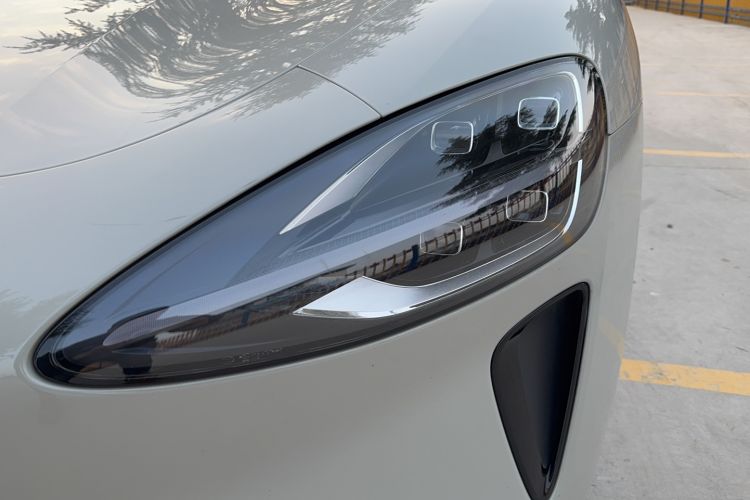 Used  SU7 2024 Rear-Drive Long-Range Intelligent Driving Version
