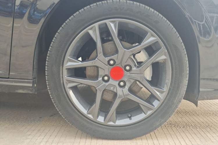 Used Dongfeng Aeolus Yixuan 2021 230T Automatic Hunter Edition
