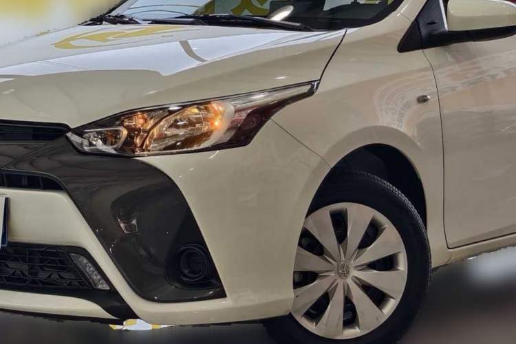 Used Toyota YARiS L 2021 1.5L CVT Leading Edition
