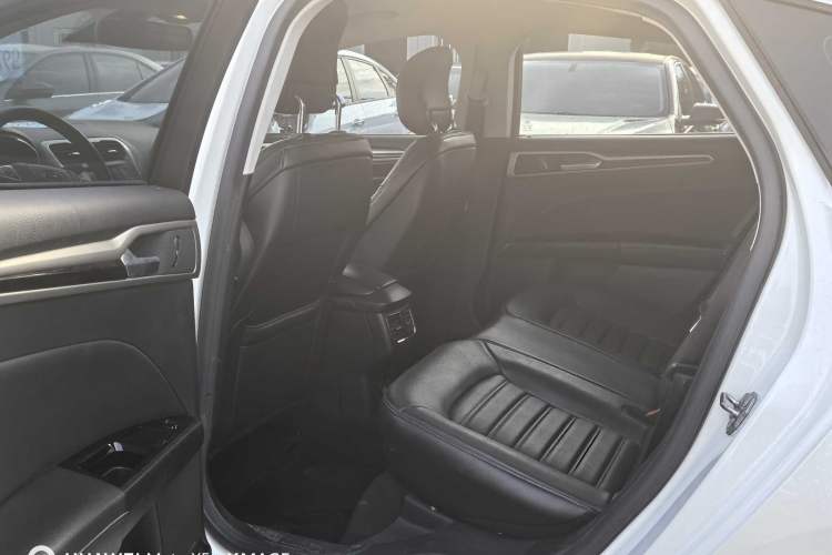 Used Ford Mondeo 2013 2.0L GTDi 200 Fashion Edition