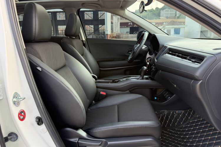 Used Honda Vezel 2020 1.5L CVT Pioneer Edition