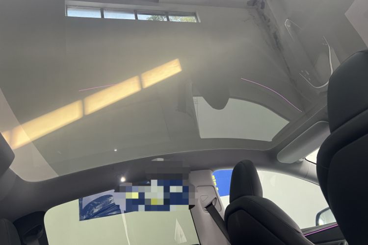 Used Tesla Model Y 2025 Rear-Wheel-Drive Version
