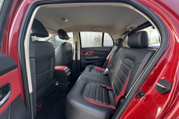 Used Haval H1 2015 1.5L AMT Luxury Model
