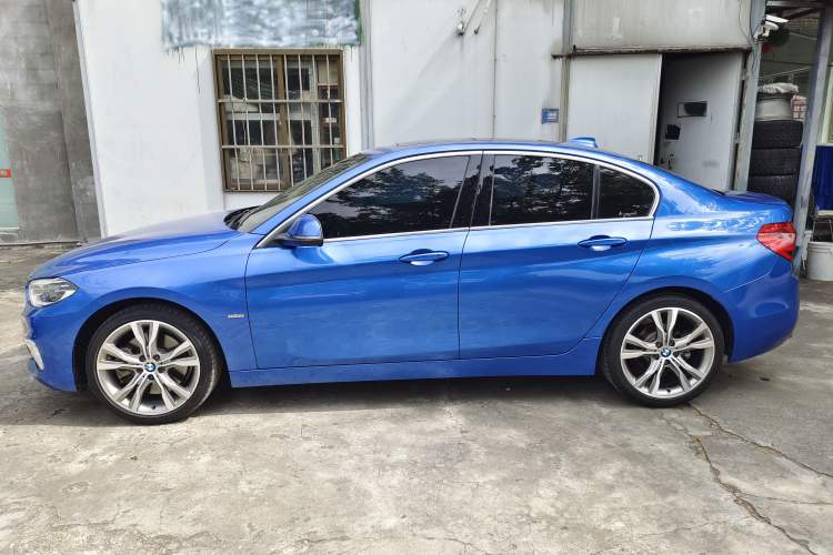 Used BMW 1 Series 2018 120i Design Package Model
