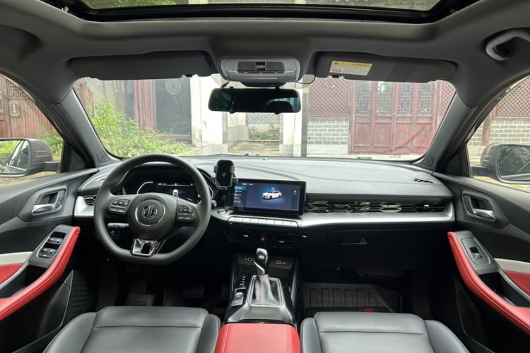 Used MG 5 2023 180 DVVT CVT Luxury Edition
